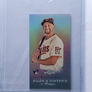 lot 172 image: Royce Lewis Rookie Mini Refractor Topps No. RDV-13