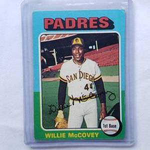 lot 183 image: Willie McCovey 1975 Topps No. 450
