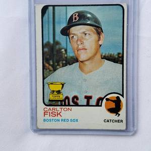 lot 246 image: Carlton Fisk Topps All-Star Rookie Cup Topps No. 193