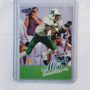 lot 263 image: Randy Moss Rookie Fleer Ultra No. 207
