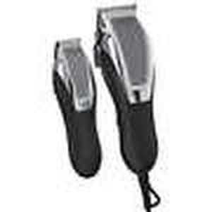 lot 37 image: Wahl Deluxe Haircutting Kit