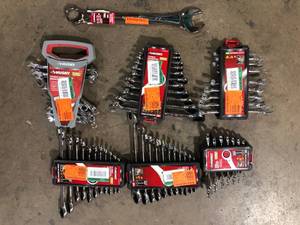 lot 1 image: Lot of Husky Tools Various Models and Conditions Customer Returns See Pictures