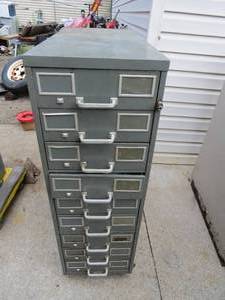 lot 58 image: 9 Drawer Cabinet and Contents