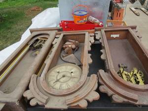 lot 61 image: Mixed Lot of Clocks for Parts