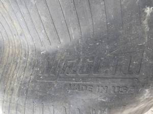 lot 62 image: Truck Bed Liner for 1993 Ford 8 Box