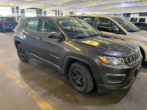lot 3 image: 2021 Jeep Compass Sport FWD
