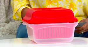 lot 20 image: Cooks Essentials 6-Piece Microwave Multi-Cooker, RED