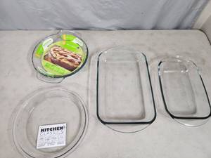 lot 182 image: 4 New Kitchen Classics Glass Baking Dishes