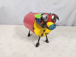 lot 190 image: New Handmade Recycled Metal Pig
