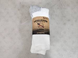 lot 199 image: 4 New Pair of Hiwassee Trading Co Socks