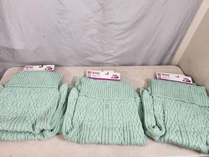 lot 206 image: 6 New XL Dog Sweaters