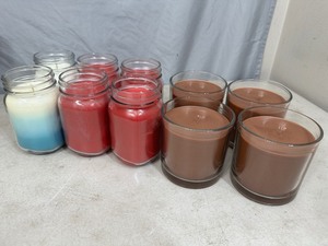 lot 122 image: 10 New Soyblend Candles