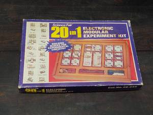 lot 12 image: Science Fair 20-In-1 Electronic Modular Experiment Kit