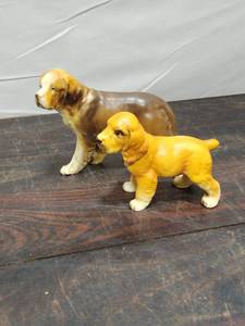 lot 17 image: Two Dog Figurines
