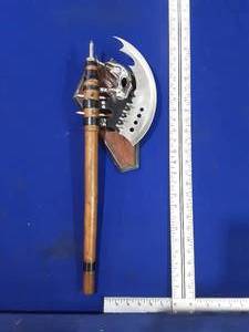 Skull battle axe