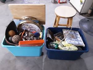 2 totes of home decor
