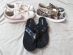 3 pair womans shoes