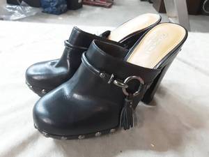 Coach heels size 7