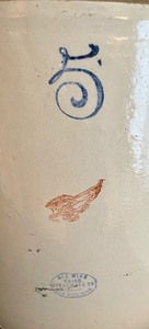 lot 84 image: Redwing Pottery 5 Gallon Jug