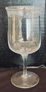 lot 94 image: 12 Lenox Moonspun Stemmed Glassware