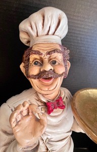 lot 131 image: Large Chef with a Tray Figurine