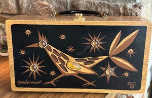 lot 39 image: Vintage The Original Box Bag by Enid Collins