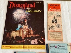 lot 179 image: Vintage Ephemera Items including a 1958 Vintage Disney World Guide and Ride Tickets