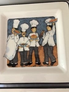 lot 165 image: Set of Four Decorative Square Serving Plates