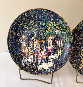 lot 155 image: Pair of Decorative La Chasse ala Licorne Haviland Limoges Plates