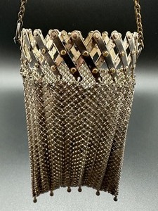 lot 202 image: Antique Metal Mesh Handbag