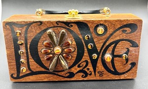 lot 41 image: Vintage Enid Collins Wooden Handbag