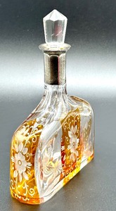 lot 19 image: Vintage Sterling and Amber Crystal Decanter