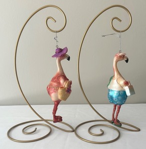 lot 61 image: Set of 2 Beach Day Flamingos Ornaments