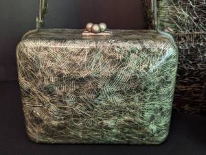 lot 219 image: Vintage Woven Metal and Lucite Purses