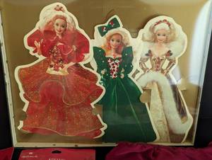 lot 226 image: Barbie Holiday Accessories