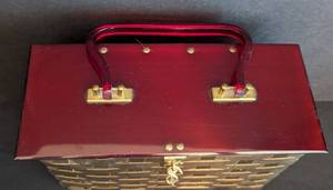 lot 230 image: Vintage Dorset Rex Woven Metal Purse