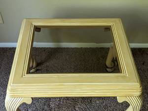 lot 234 image: Glass Topped Accent Table