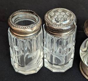 lot 253 image: Sterling Silver and Glass Salt and Pepper Shakers