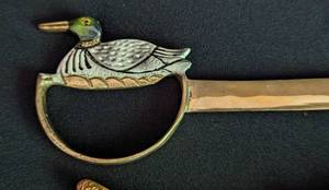 lot 274 image: Assorted Letter Openers