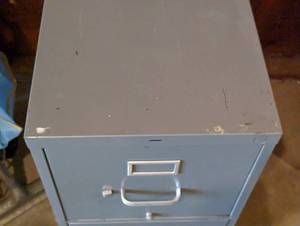 lot 291 image: Two Drawer Metal Filing Cabinet