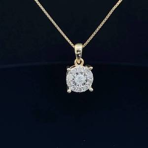 14 Carat Diamond Round Cluster Miracle Pendant Necklace in Yellow Gold $1,650 Retail
