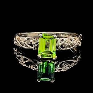 Lemon-Lime Peridot Emerald Cut Solitaire Garden Leaf & Vine Filigree Ring in Yellow Gold $800 Retail