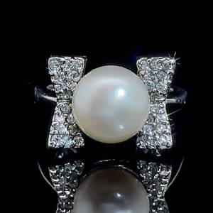 White Pearl & Cubic Zirconia Candy Bow-Tie Ring