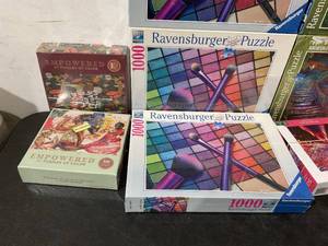 lot 115 image: Lot of 14 Assorted puzzles by Ravensburger, Piccolina and More