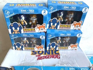 lot 139 image: LOT OF 6 Sonic The Hedgehog Toys