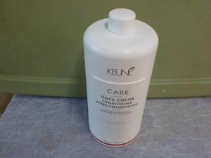 lot 20 image: Keune Care Tinta Color Shampoo Trip...