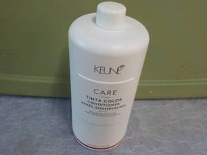 lot 21 image: Keune Care Tinta Color Shampoo Trip...