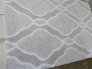 lot 50 image: Whitley Willows New Reversible Rug ...