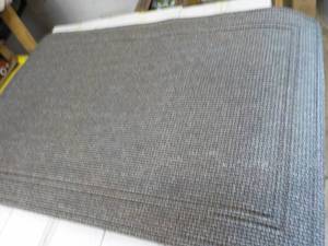 lot 58 image: 30 x 47 New Heavy Duty Entry Mat...