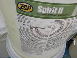 lot 82 image: 5 Gallon Pail ZEP Spirit II Ready t...